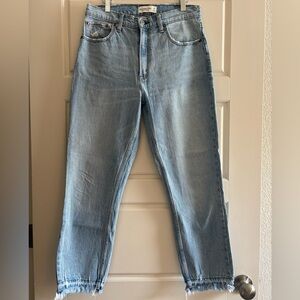 Abercrombie & Fitch High Rise Mom Jean